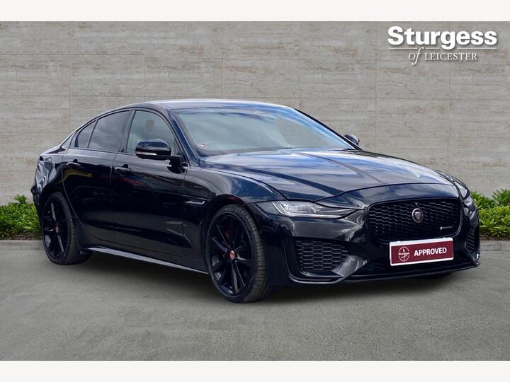 Jaguar XE 2.0 D200 MHEV R-Dynamic Black Auto Euro 6 (s/s) 4dr
