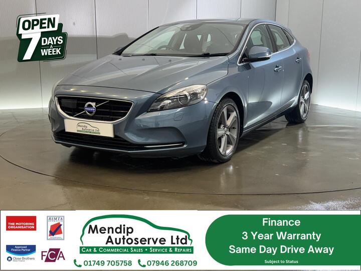 Volvo V40 1.6 T4 SE Lux Hatchback 5dr Petrol Auto Euro 5 (s/s) (180 Ps)