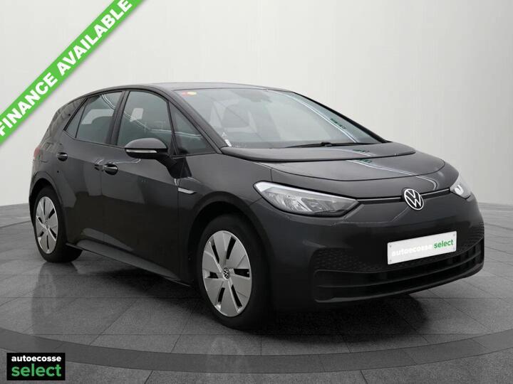 Volkswagen ID.3 Pure Performance 45kWh Life Auto 5dr
