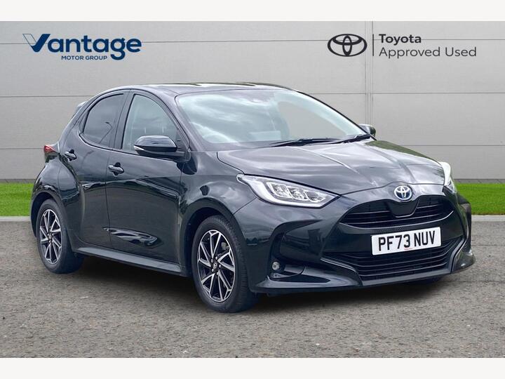 Toyota Yaris 1.5 VVT-h Design E-CVT Euro 6 (s/s) 5dr