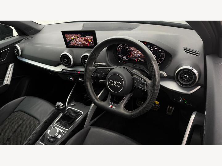 Audi Q2 1.0 TFSI 30 Black Edition Euro 6 (s/s) 5dr