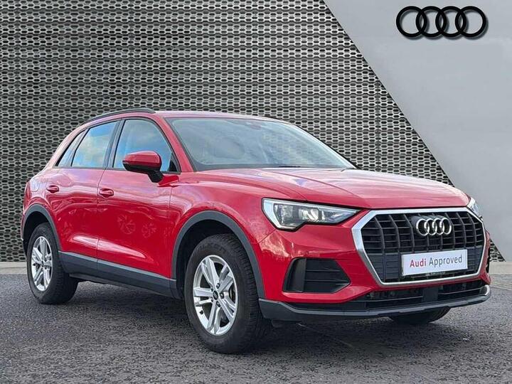 Audi Q3 1.4 TFSIe 45 Technik S Tronic Euro 6 (s/s) 5dr 13kWh