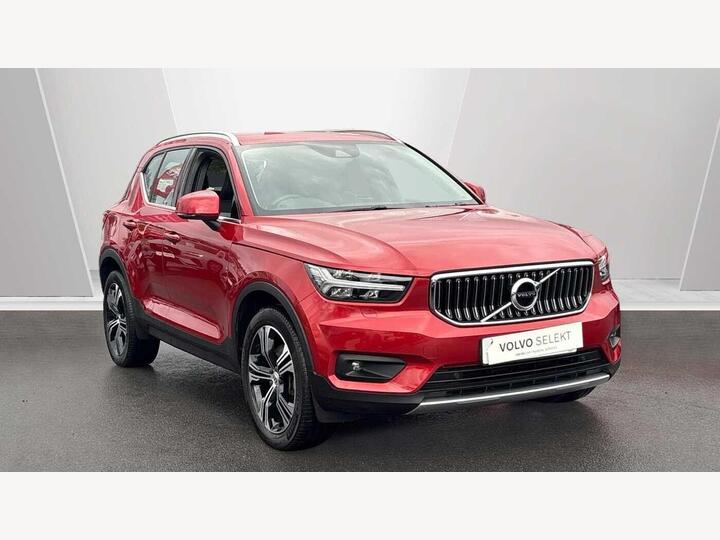 Volvo XC40 2.0 B4 MHEV Inscription Pro Auto Euro 6 (s/s) 5dr
