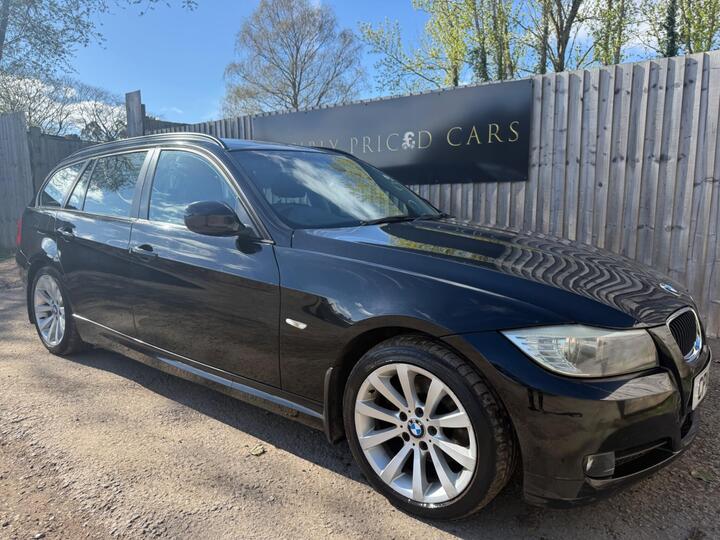 BMW 3 Series 2.0 320i SE Touring Euro 5 5dr