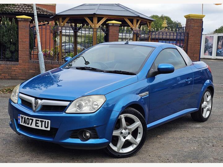 Vauxhall Tigra 1.8i 16v Exclusiv 2dr (a/c) Vauxhall Tigra 1.8i 16v Exclusiv 2dr (a/c)