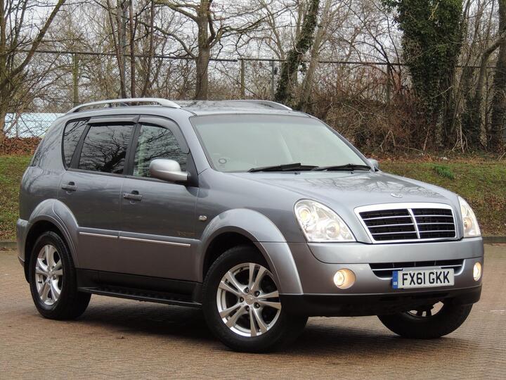 SsangYong Rexton 2.7D EX T-Tronic 4WD Euro 4 5dr