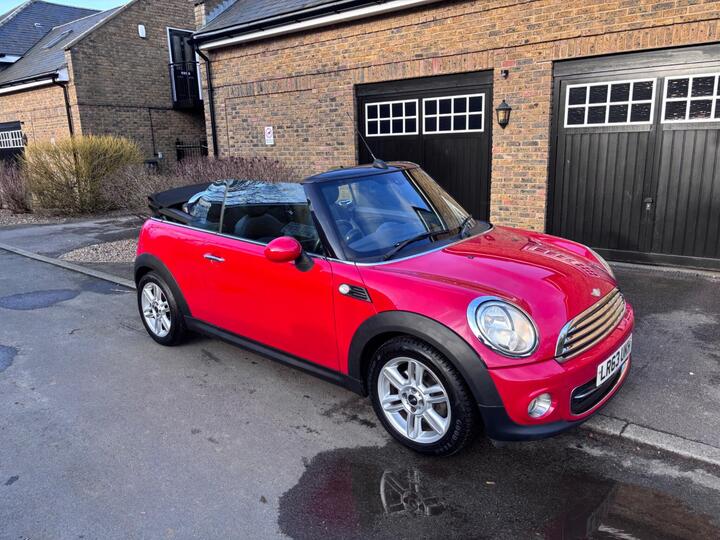 MINI Convertible 1.6 Cooper Auto Euro 6 2dr