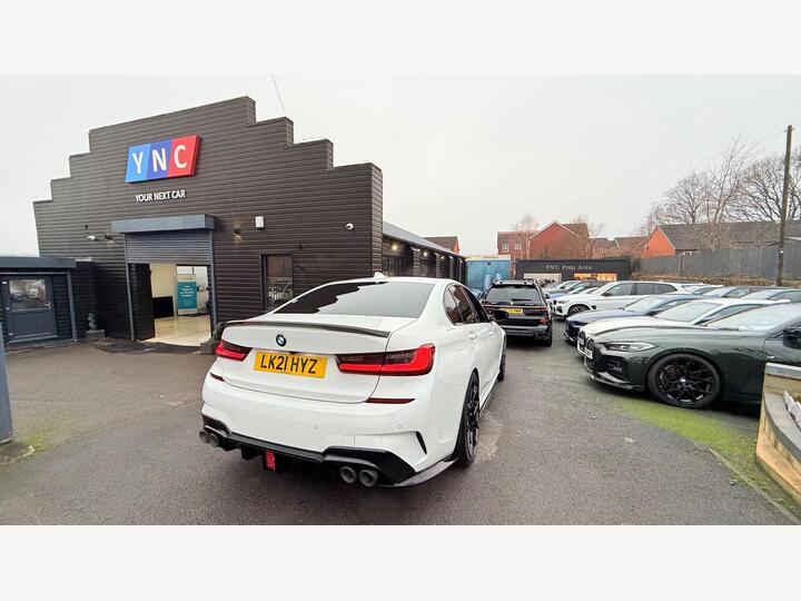 BMW 3 Series 2.0 318i M Sport Auto Euro 6 (s/s) 4dr