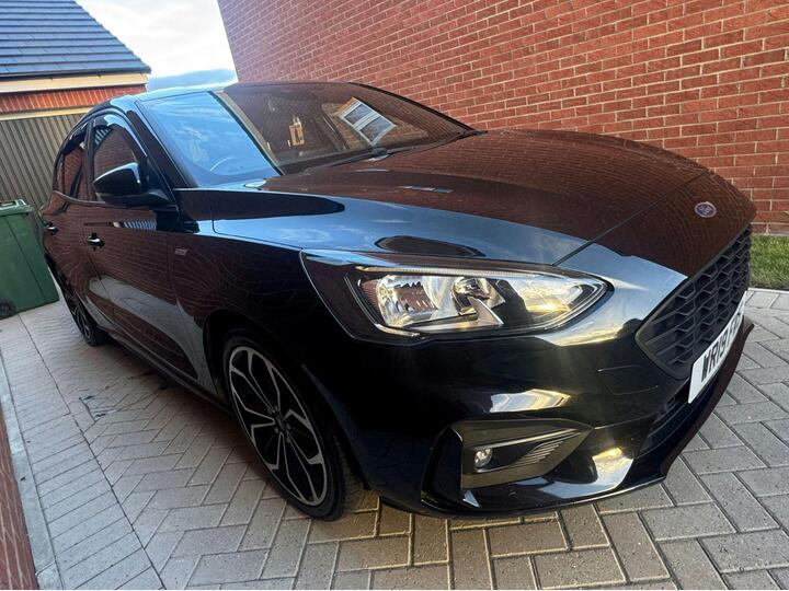 Ford Focus 1.0T EcoBoost ST-Line X Euro 6 (s/s) 5dr