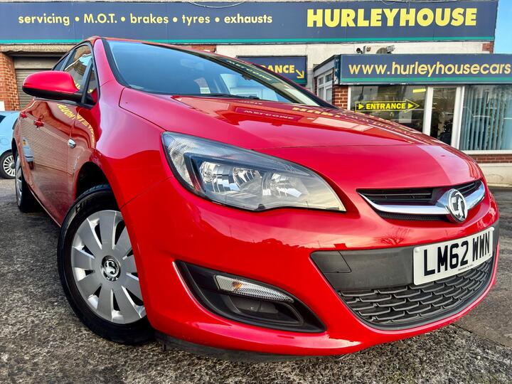 Vauxhall Astra 1.6 16v Exclusiv Euro 5 5dr