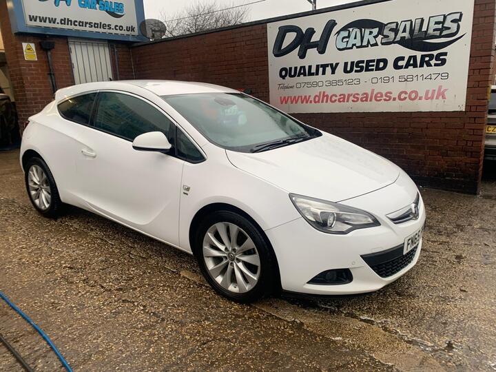 Vauxhall Astra GTC 2.0 CDTi SRi Euro 5 (s/s) 3dr