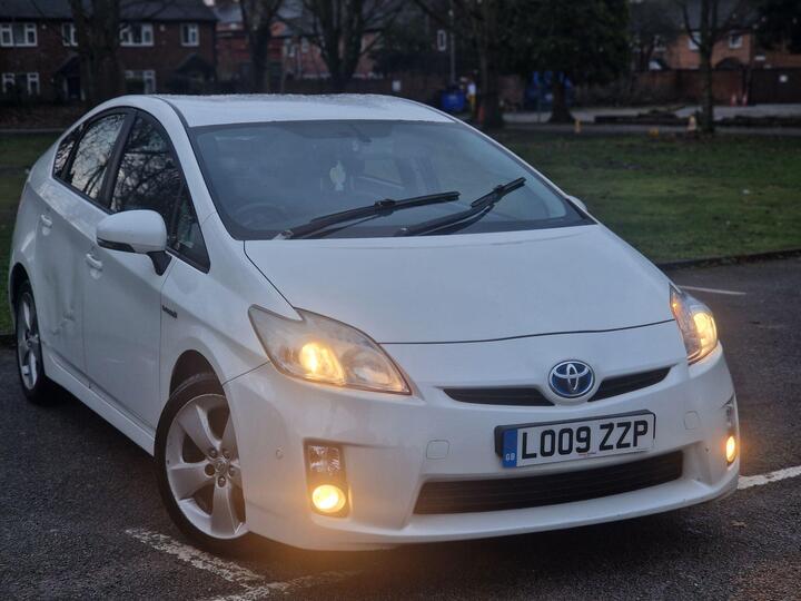 Toyota Prius 1.8 VVT-h T Spirit CVT Euro 5 (s/s) 5dr