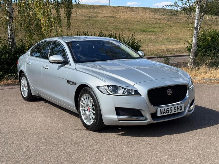 Jaguar XF 2.0d Prestige Euro 6 (s/s) 4dr