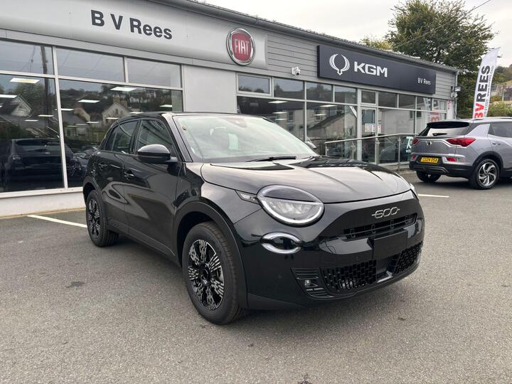 Fiat 600 1.2 MHEV Icon E-DCT Euro 6 (s/s) 5dr