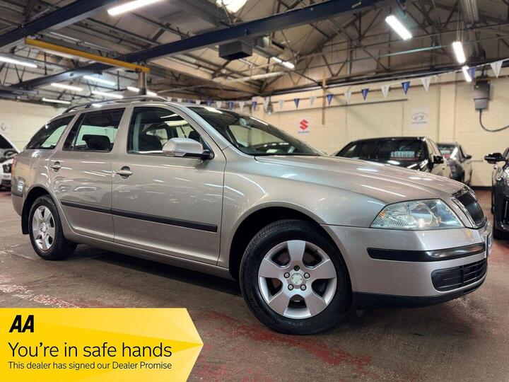 Skoda Octavia 1.6 FSI Ambiente Euro 4 5dr
