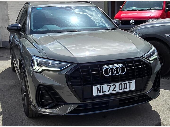Audi Q3 1.5 TFSI CoD 35 Black Edition Euro 6 (s/s) 5dr