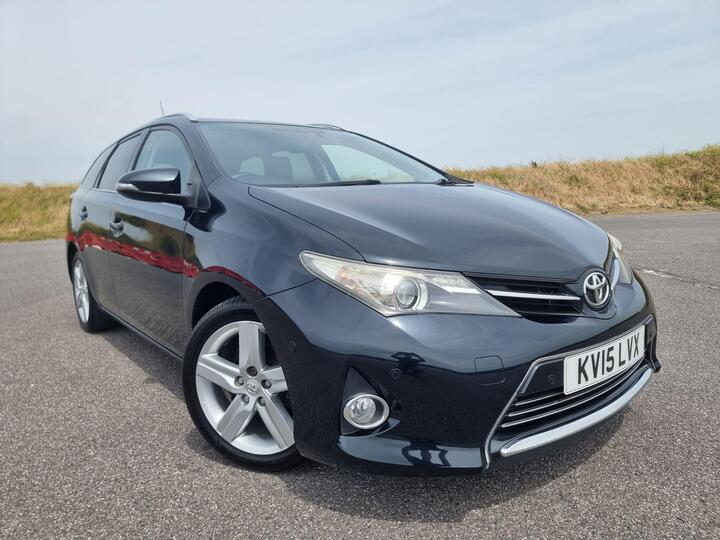 Toyota Auris 1.6 V-Matic Excel Touring Sports Euro 5 5dr Toyota Auris 1.6 V-Matic Excel Touring Sports Euro 5 5dr