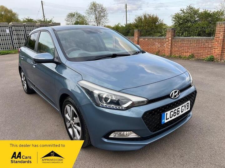 Hyundai I20 1.4 Premium Nav Auto Euro 6 5dr Hyundai I20 1.4 Premium Nav Auto Euro 6 5dr