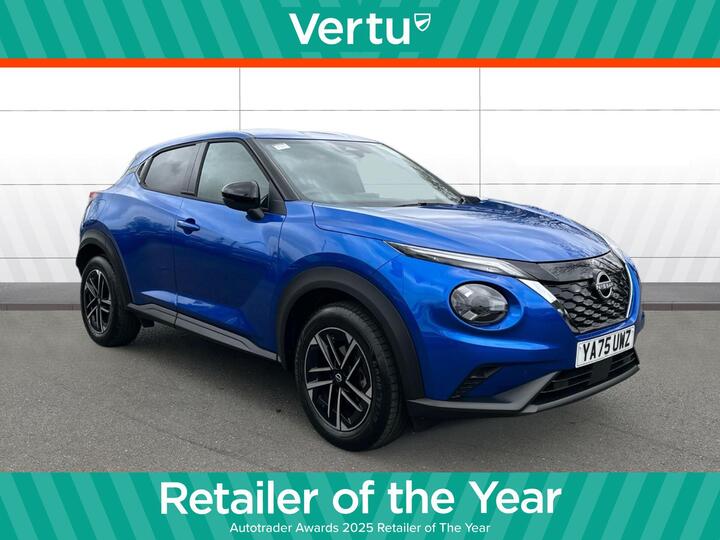 Nissan Juke 1.6 N-Connecta Auto Euro 6 5dr Nissan Juke 1.6 N-Connecta Auto Euro 6 5dr