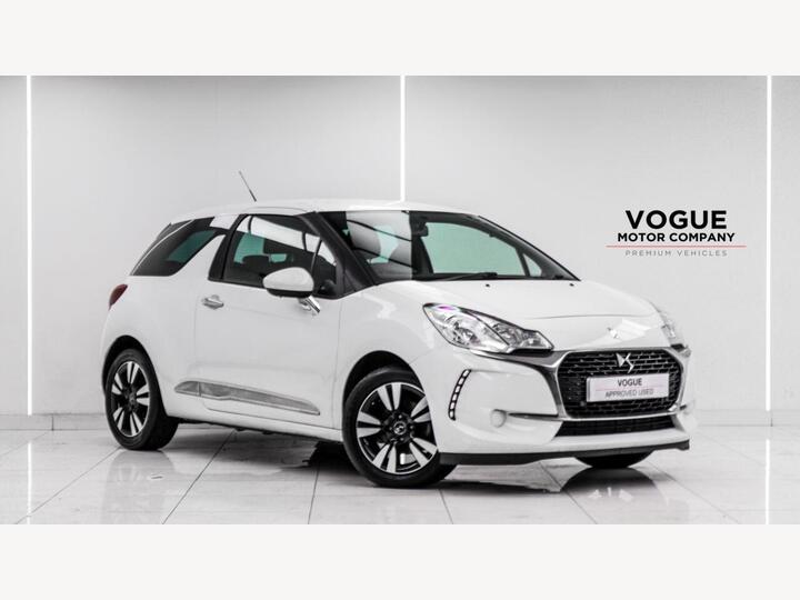 DS AUTOMOBILES DS 3 1.2 PureTech Chic Euro 6 3dr DS AUTOMOBILES DS 3 1.2 PureTech Chic Euro 6 3dr