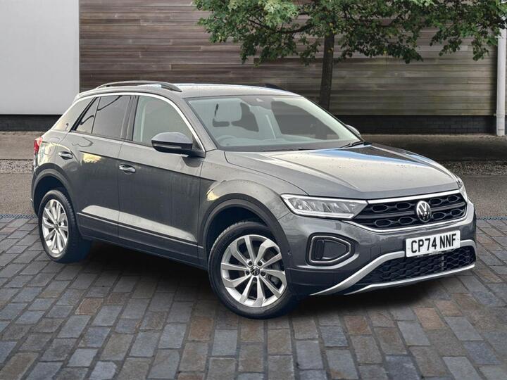 Volkswagen T-Roc 1.5 TSI Match Euro 6 (s/s) 5dr Volkswagen T-Roc 1.5 TSI Match Euro 6 (s/s) 5dr