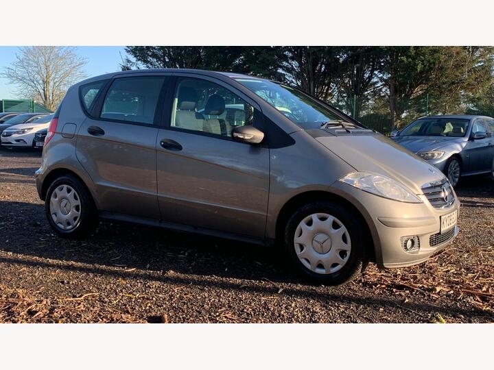Mercedes-Benz A Class 1.5 A150 Classic SE CVT 5dr