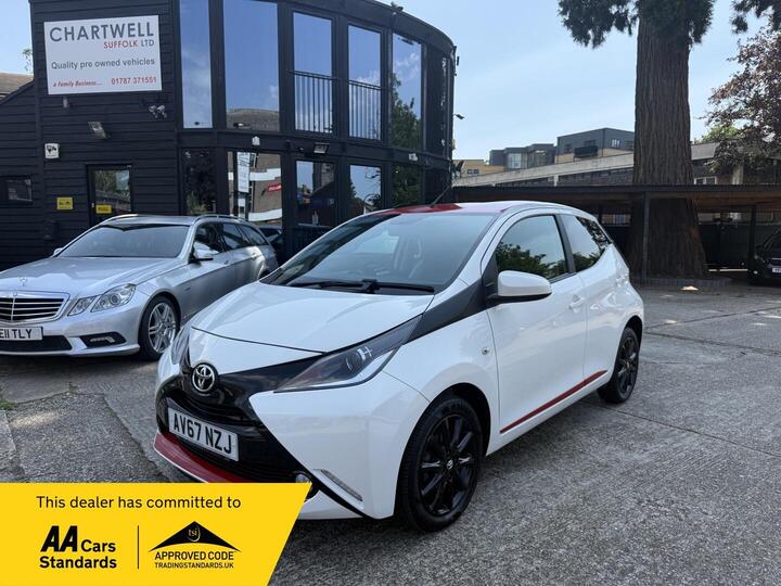 Toyota AYGO 1.0 VVT-i X-press Euro 6 5dr Toyota AYGO 1.0 VVT-i X-press Euro 6 5dr