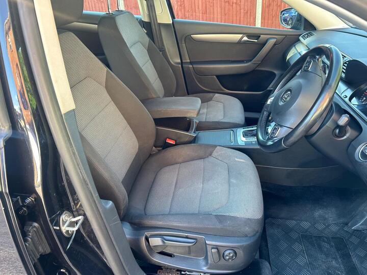 Volkswagen Passat 2.0 TDI BlueMotion Tech SE DSG Euro 5 (s/s) 5dr