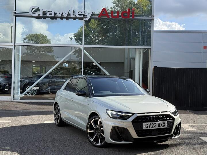 Audi A1 1.0 TFSI 30 Black Edition Sportback Euro 6 (s/s) 5dr