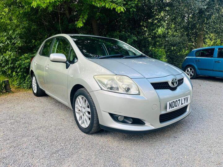 Toyota Auris 1.6 VVT-i TR 5dr