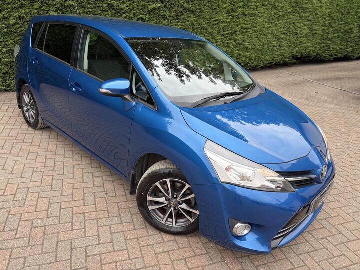 Toyota VERSO 1.8 V-Matic Icon Multidrive S Euro 5 5dr Euro 5