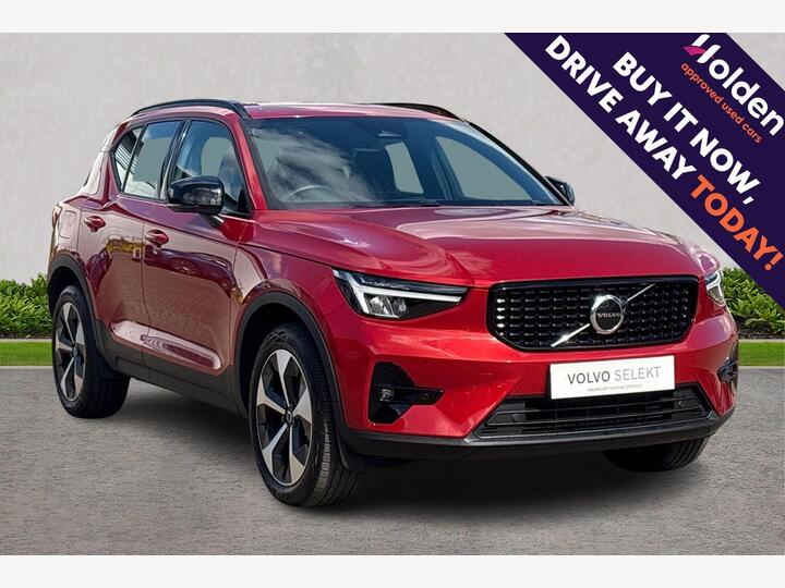 Volvo XC40 2.0 B4 MHEV Plus Dark DCT Auto Euro 6 (s/s) 5dr