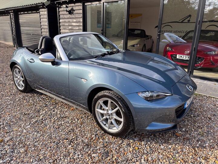 Mazda MX-5 1.5 SKYACTIV-G Arctic Euro 6 2dr