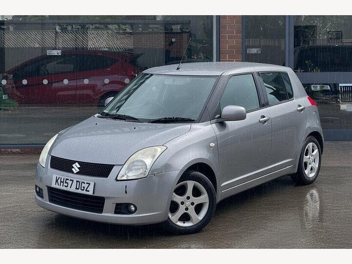Suzuki Swift 1.5 GLX 5dr