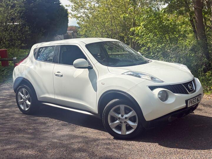 Nissan JUKE 1.5 DCi 8v Acenta Euro 5 (s/s) 5dr Nissan JUKE 1.5 DCi 8v Acenta Euro 5 (s/s) 5dr