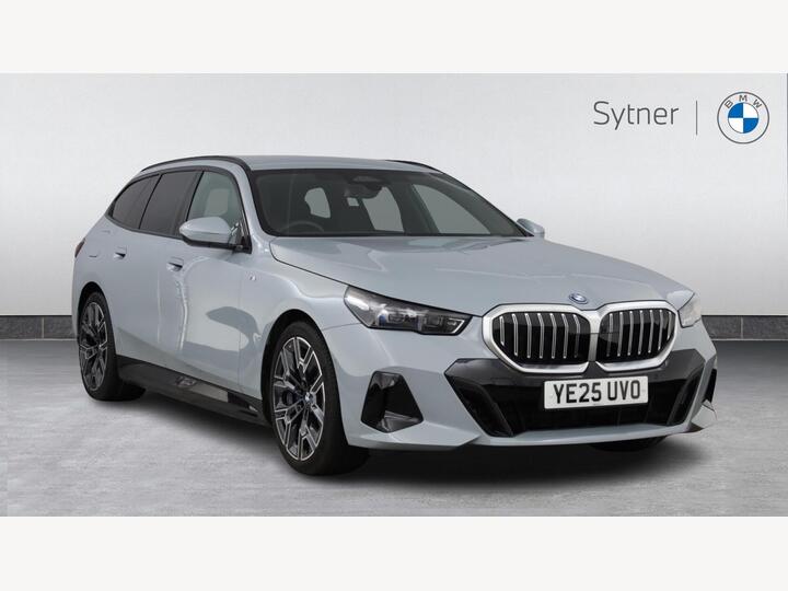 BMW 5 Series 2.0 530e 22.1kWh M Sport Touring Steptronic Euro 6 (s/s) 5dr