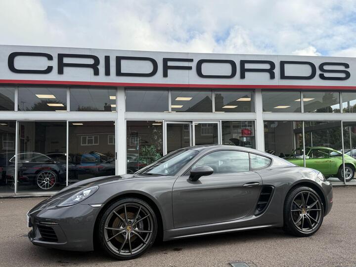 Porsche 718 Cayman 2.0T PDK Euro 6 (s/s) 2dr Porsche 718 Cayman 2.0T PDK Euro 6 (s/s) 2dr