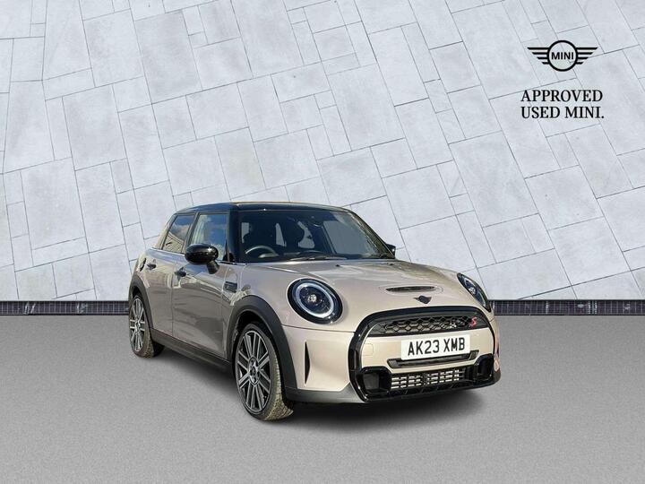 MINI Hatch 2.0 Cooper S Exclusive Steptronic Euro 6 (s/s) 5dr