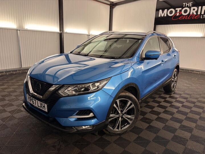 Nissan Qashqai 1.2 DIG-T N-Connecta XTRON Euro 6 (s/s) 5dr
