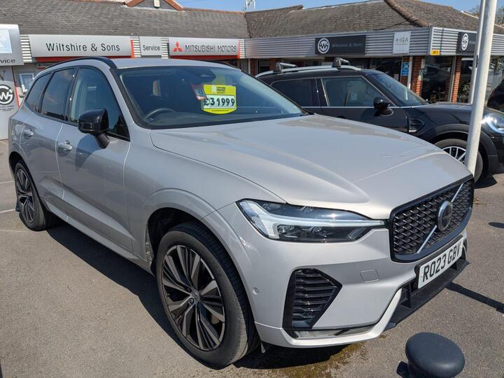 Volvo XC60 2.0 B5 MHEV Plus Auto AWD Euro 6 (s/s) 5dr