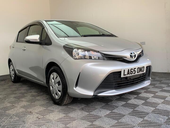 Toyota Yaris 1.33 Dual VVT-i Icon Multidrive S Euro 5 5dr Euro 5