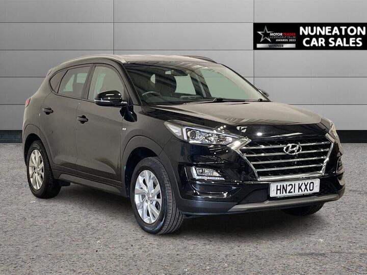 Hyundai TUCSON 1.6 CRDi MHEV SE Nav Euro 6 (s/s) 5dr Hyundai TUCSON 1.6 CRDi MHEV SE Nav Euro 6 (s/s) 5dr