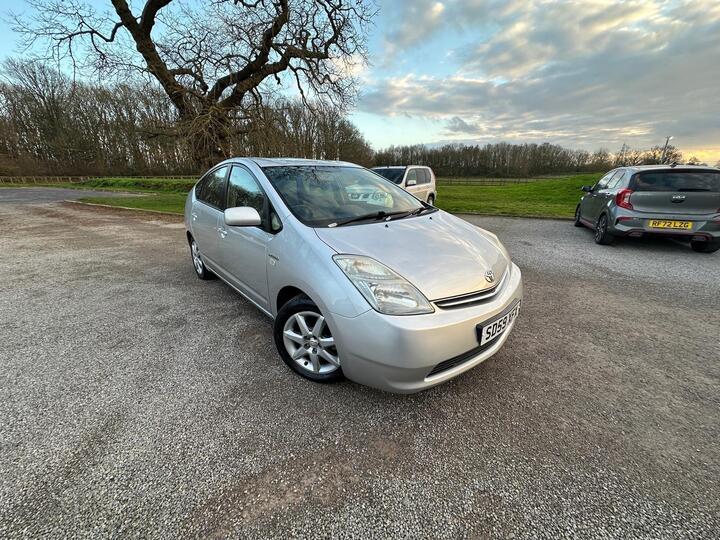 Toyota Prius 1.5 T Spirit CVT 5dr