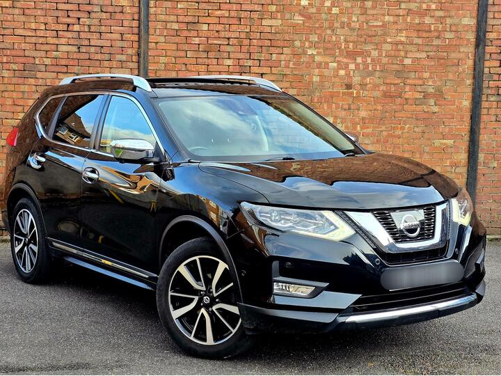 Nissan X-Trail 1.6 DCi Tekna Euro 6 (s/s) 5dr Nissan X-Trail 1.6 DCi Tekna Euro 6 (s/s) 5dr