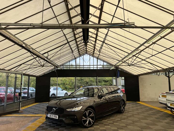 Volvo V90 2.0h T6 Recharge 11.6kWh R-Design Auto AWD Euro 6 (s/s) 5dr