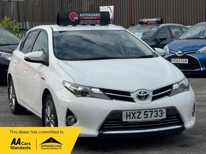 Toyota Auris 1.8 VVT-h Excel CVT Euro 5 (s/s) 5dr Toyota Auris 1.8 VVT-h Excel CVT Euro 5 (s/s) 5dr