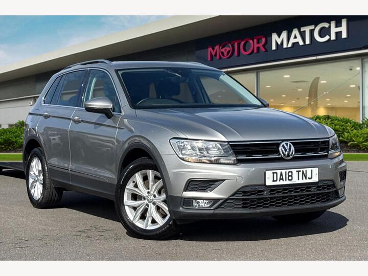 Volkswagen Tiguan 2.0 TDI SE Navigation DSG 4Motion Euro 6 (s/s) 5dr Volkswagen Tiguan 2.0 TDI SE Navigation DSG 4Motion Euro 6 (s/s) 5dr