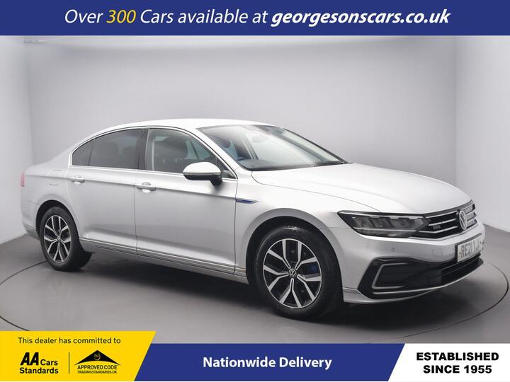 Volkswagen PASSAT 1.4 TSI 13kWh GTE DSG Euro 6 (s/s) 4dr