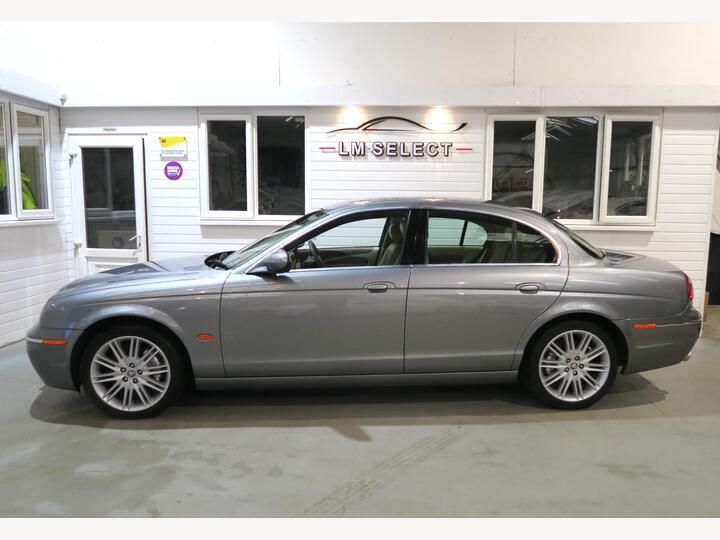 Jaguar S-Type 2.7D V6 SE 4dr