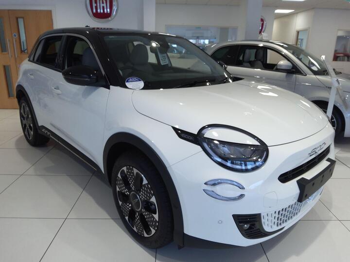 Fiat 600 Ice 1.2 MHEV La Prima E-DCT Euro 6 (s/s) 5dr